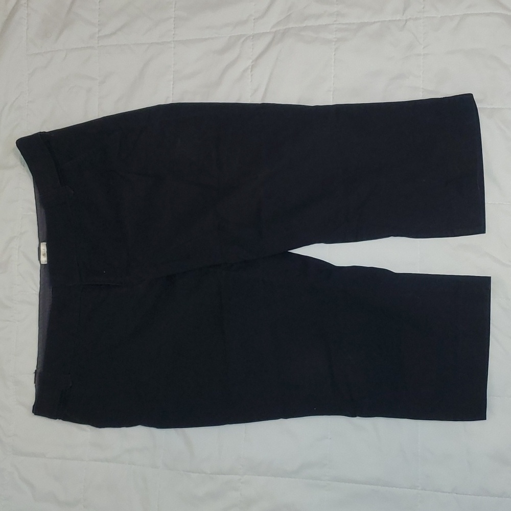 Old Navy Stretch Caprissize 16
